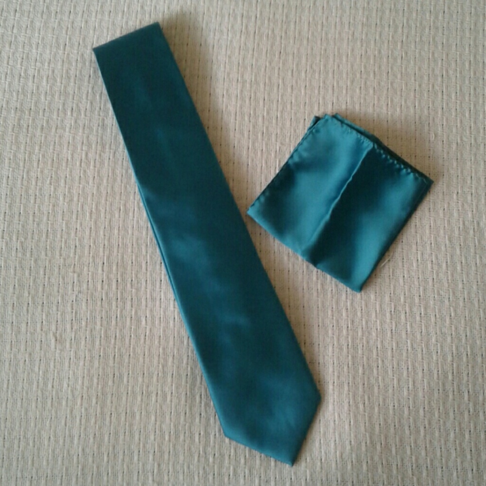 Brand Q Tie